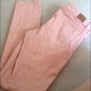 American Eagle Skinnys