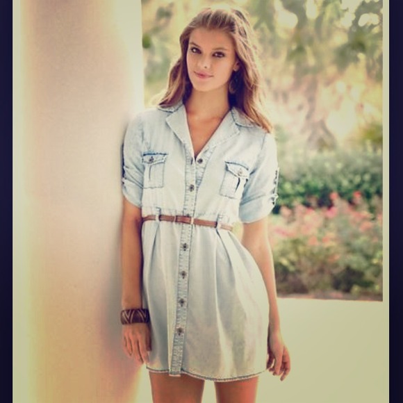 Denim body central dress with tan belt