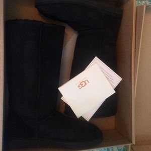 Ugg black Tall Suede
