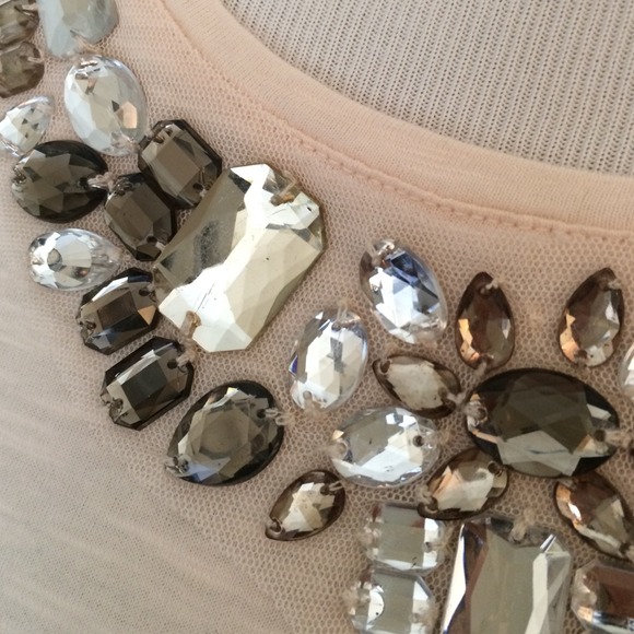 LOFT Tops - 🆕slim fit, crystal embellished tee. LOFT sz XS! LOFT Tops - 🆕slim fit, crystal embellished tee. LOFT sz XS!