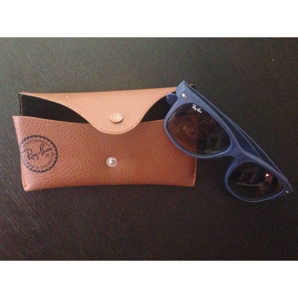 Ray-Ban Accessories - [Ray-Ban]blue wayfarer sunglasses