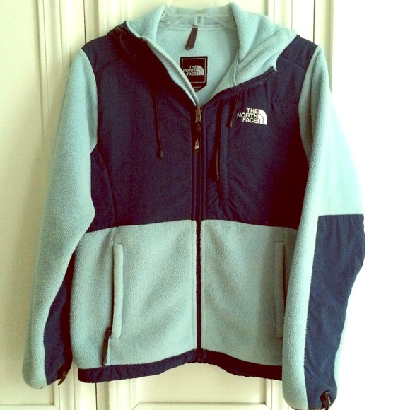 North Face Women's Denali Jacket with Hood Small