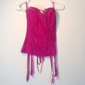 💋 NWOT Pink Corset 💋