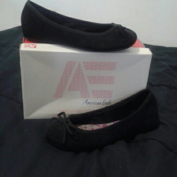 American Eagle flats BRAND NEW !!!!!! With tags
