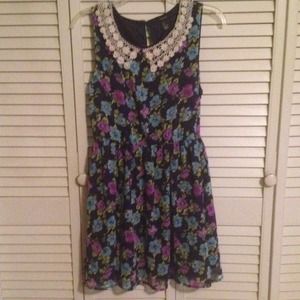 Forever 21 flowered dress with pearls