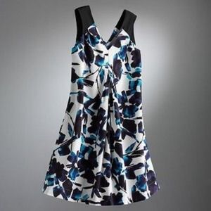 Beautiful Vera Wang Dress.