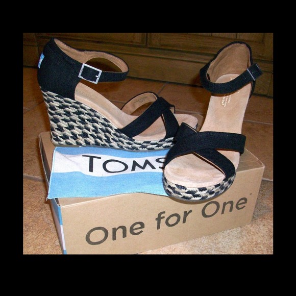 Toms Womens Strappy Wedges