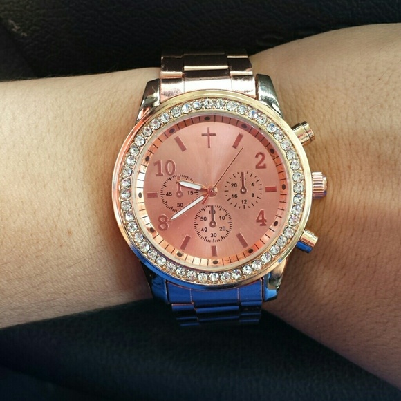 Cross watch rose gold