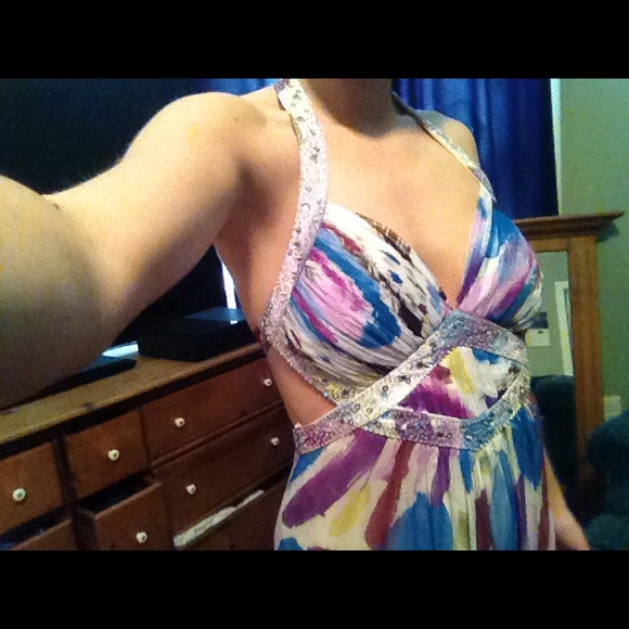 PROM DESS SIZE 3/4 - Picture 2 of 4