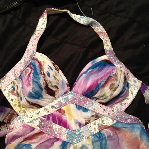 PROM DESS SIZE 3/4 - Picture 3 of 4