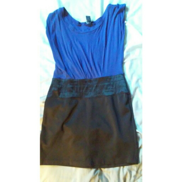 Black & Blue Urban Behavior dress size Large