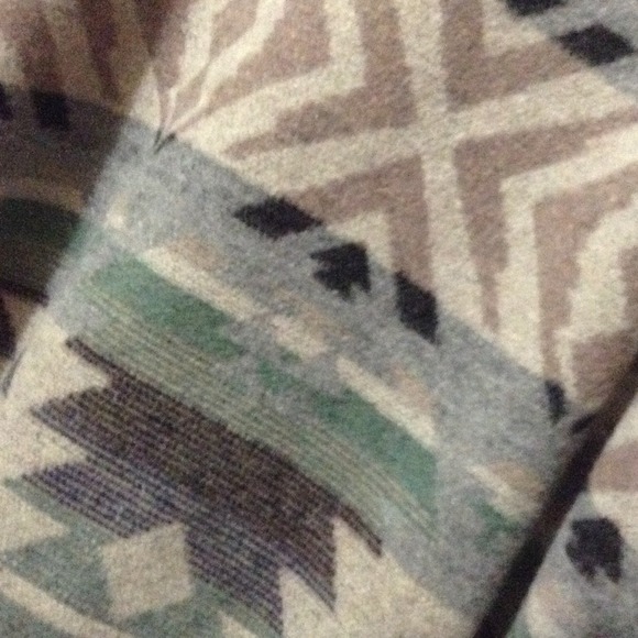 Great southwestern print coat - Picture 4 of 4