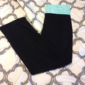 Victoria's Secret PINK bootcut yoga pants