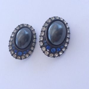 Blue clear rhinestone earrings