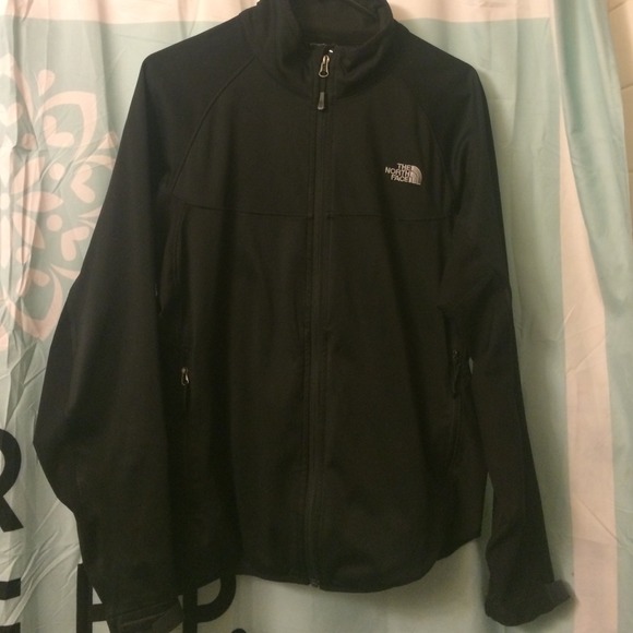 Black cyber north face jacket