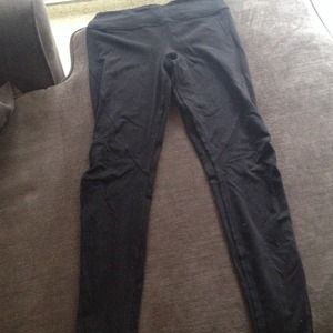 Awesome lulu black pants zippered bottom 8