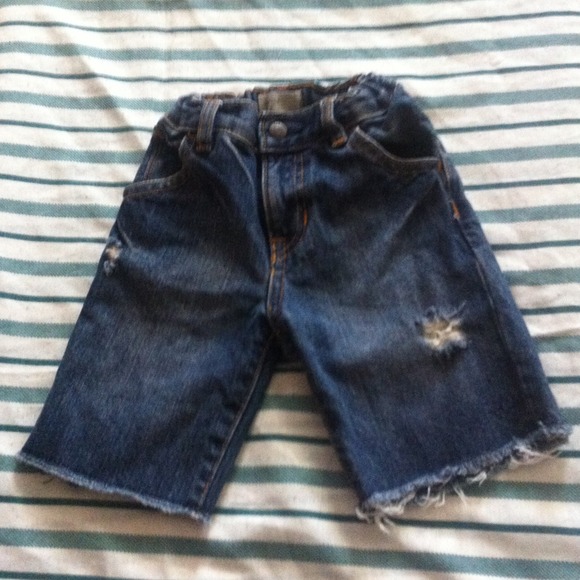 Gap toddler boys shorts