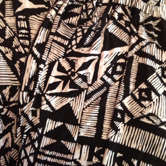 Flowy Aztec print pants