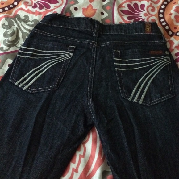 7 for all mankind