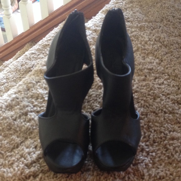 Black Leather Peep Toe Heels