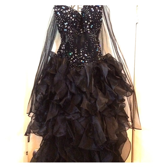 Strapless Corset Zipper Gown with Crystals beading