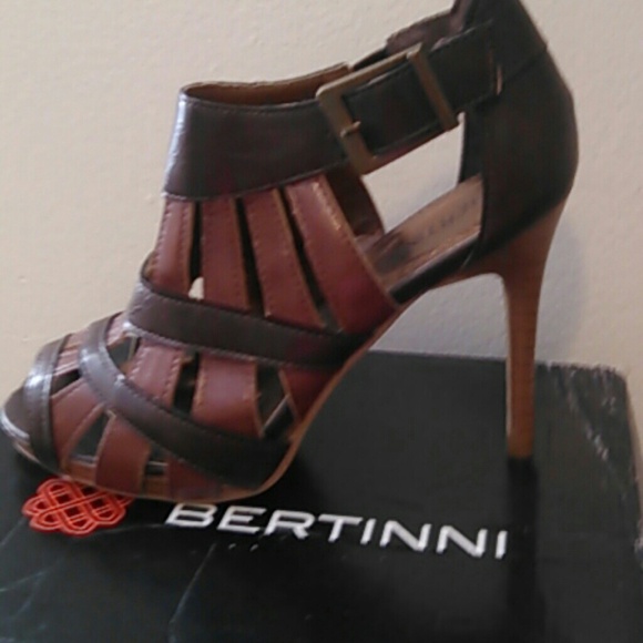 Bertinni  brown and tan shoes - Picture 1 of 4