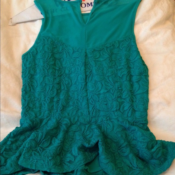 Bebe shirt