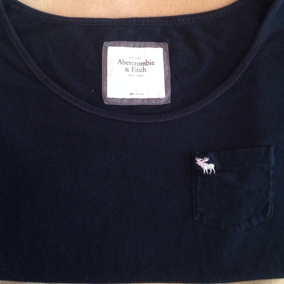 Abercrombie navy soft shirt