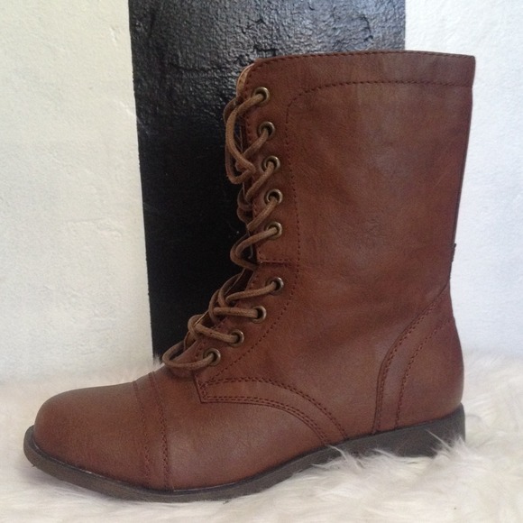 Madden Girl G-Gumbee Lace & Zipper Boots - Picture 2 of 4