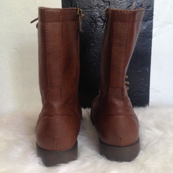 Madden Girl G-Gumbee Lace & Zipper Boots - Picture 4 of 4