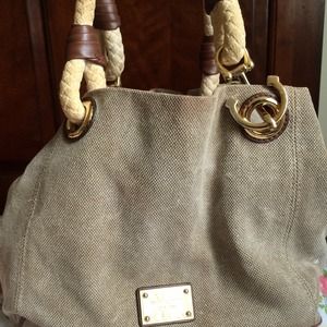 ✨REDUCED✨ Authentic Michael Kors Tote