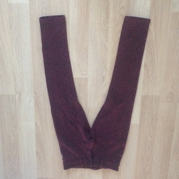 maroon and black lace patterned jeggings - Picture 1 of 2