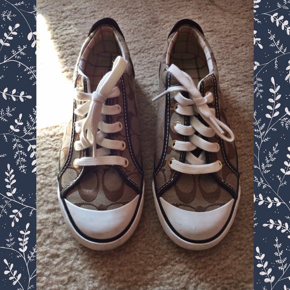 ✨💥Authentic coach tennis shoes💥✨