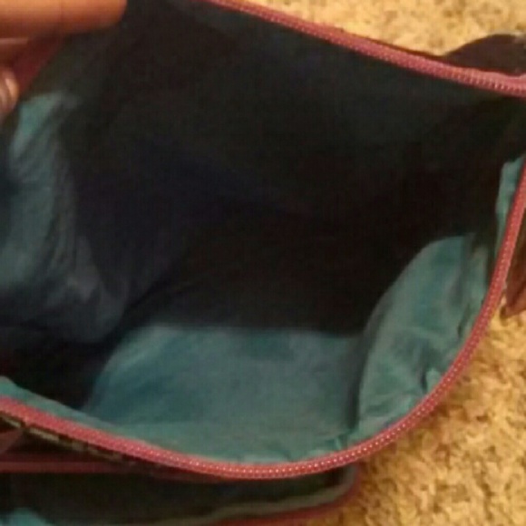 Purse - Picture 3 of 4