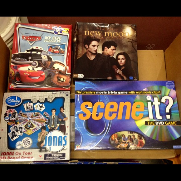 New in box games! Scene it? Jonas; New Moon!!