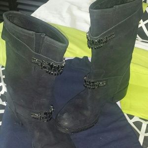 Vera Wang boots