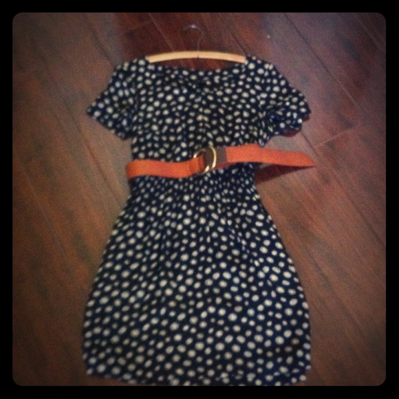 H&M Dresses & Skirts - Bundle 30% off - H&M floral dress with daisies