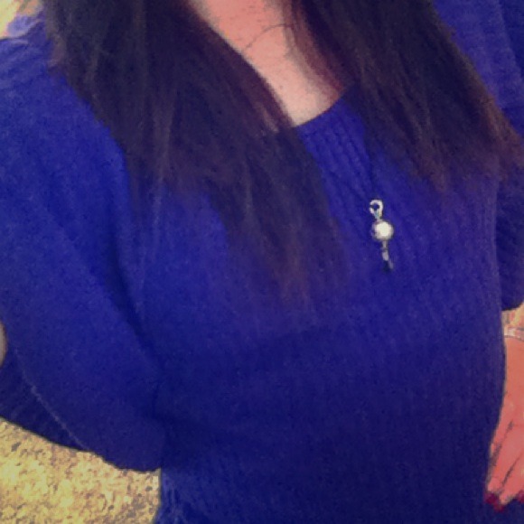 Short sleeved sweater by Iz, Amy gyre collection