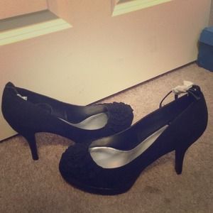 Size 11 Brand New and Gotta Go