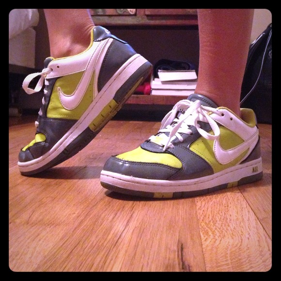 Nike Sneakers