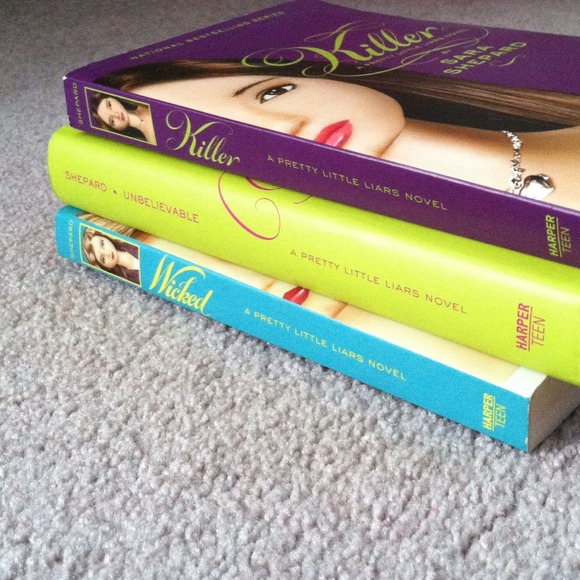 Obsessed with Pretty Little Liars?