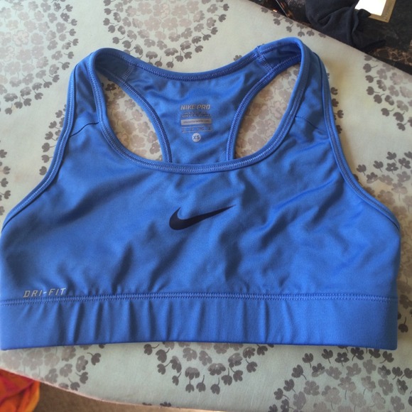 Sports bra