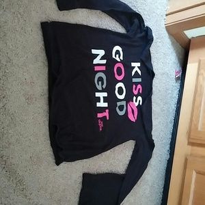 Long sleeve sleep shirt