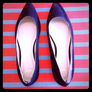 ASOS Black Suede Pointed Flat Sz 5/5.5 - NEW