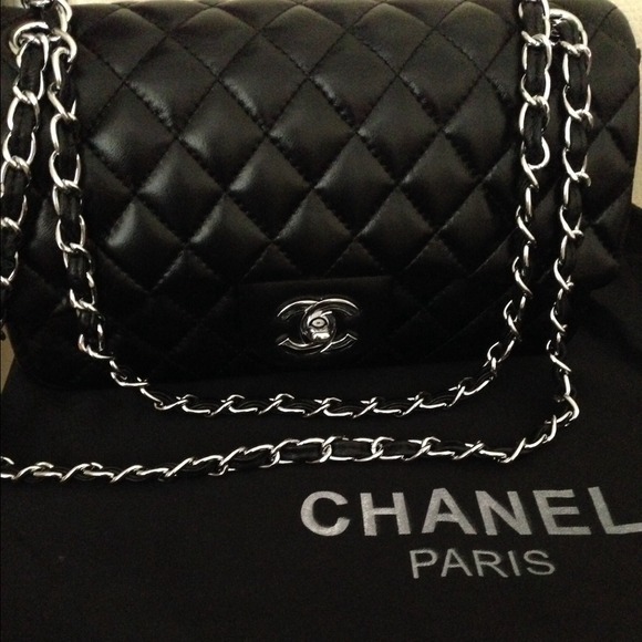 Brand New *CHANEL* Classic Med 2.55 Lambskin Bag