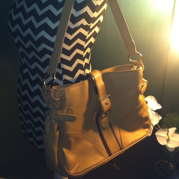Leather purse