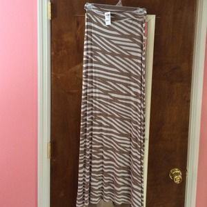 Zebra/diagonal maxi skirt!