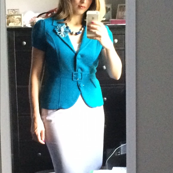 !flash sale!!  Teal sweater/jacket