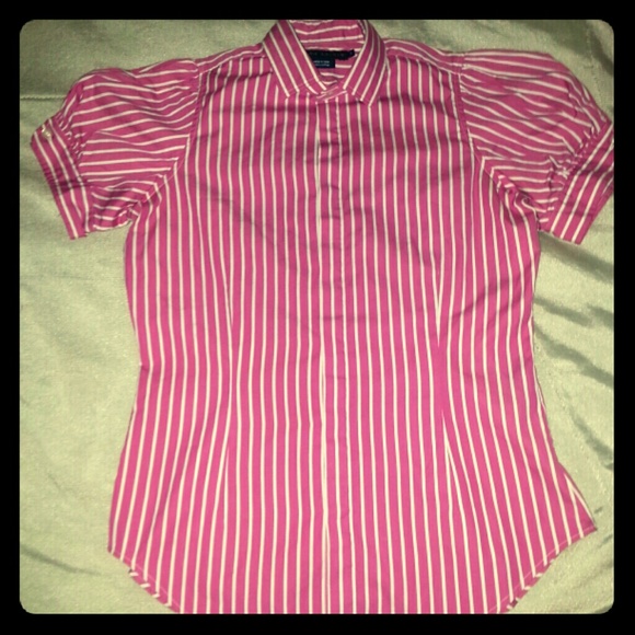 POLO RALPH LAUREN SIZE 6(M) HIDDEN BUTTON UP TOP