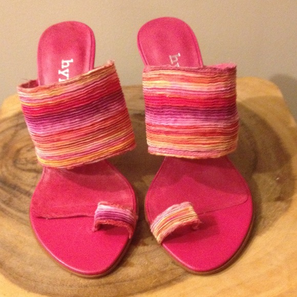 NEW HYPE Pink/Multi Color Sandals from BALI 7.5